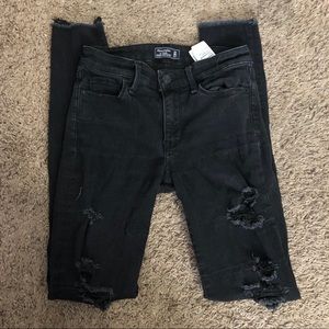 Distressed Abercrombie Super Skinny Jeans